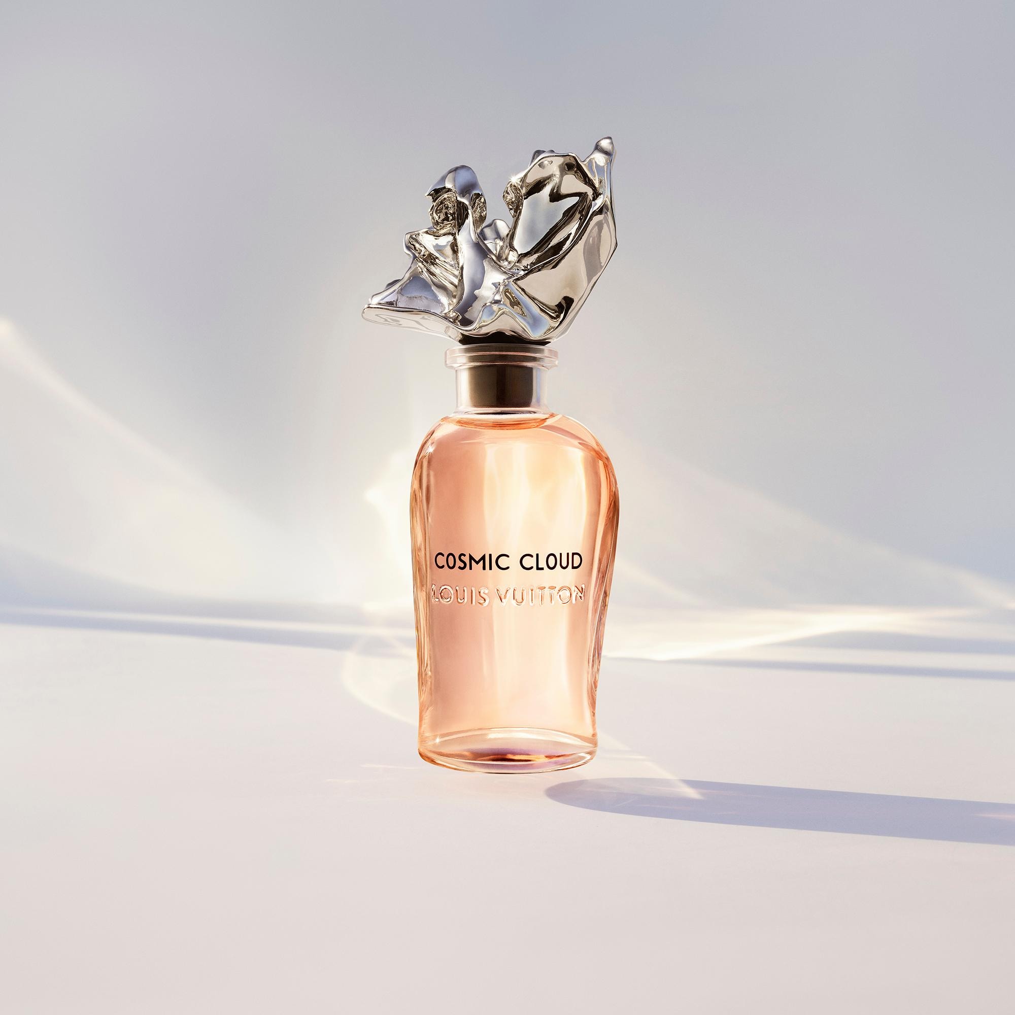  Exceptional Creations Les Extraits Collection Cosmic Cloud | Louis Vuitton ® (Product zoom)