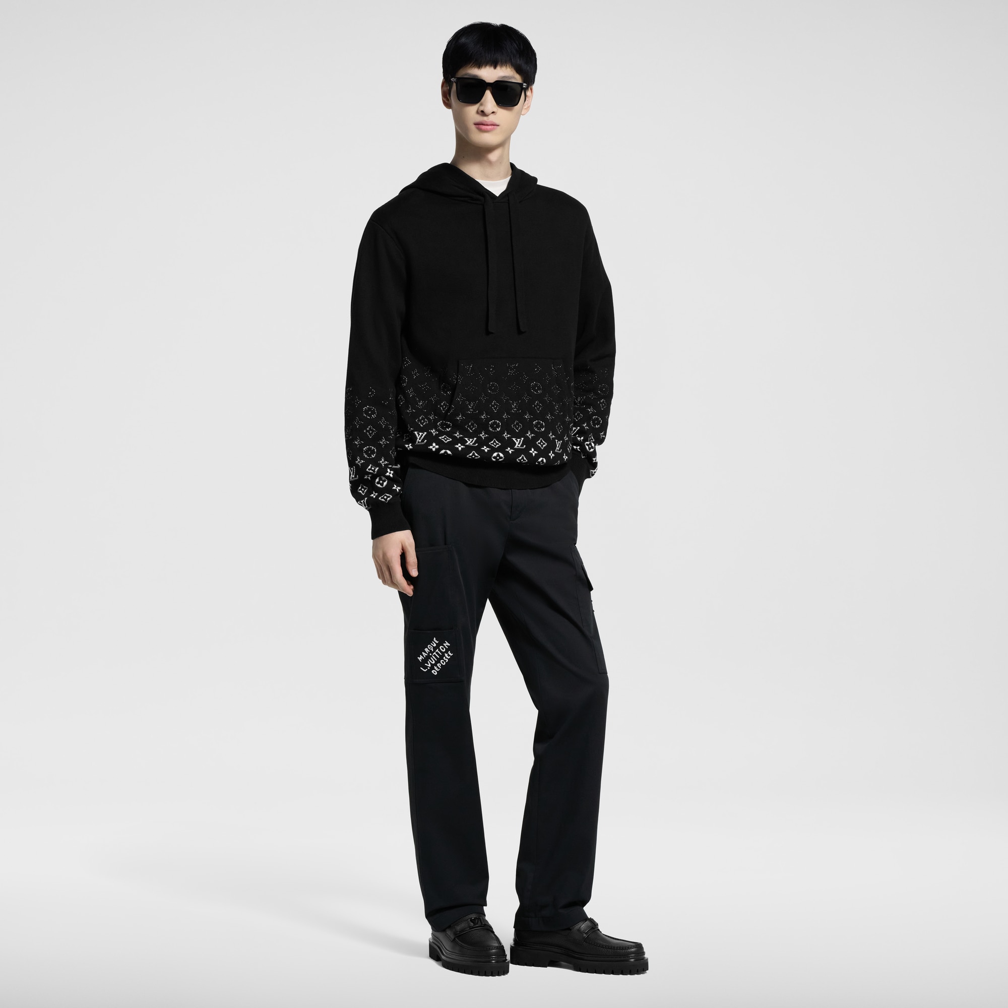  Ready-to-Wear Pants Cotton Cargo Pants | Louis Vuitton ® (Product zoom)