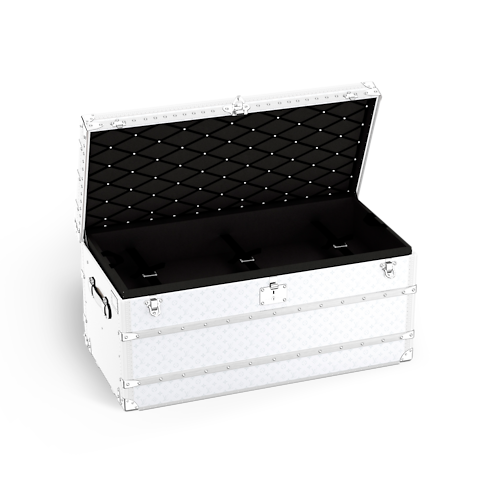 Taigarama Trunks and Boxes Trunks and Suitcases Courrier Lozine 110 | Louis Vuitton ® (Product zoom)