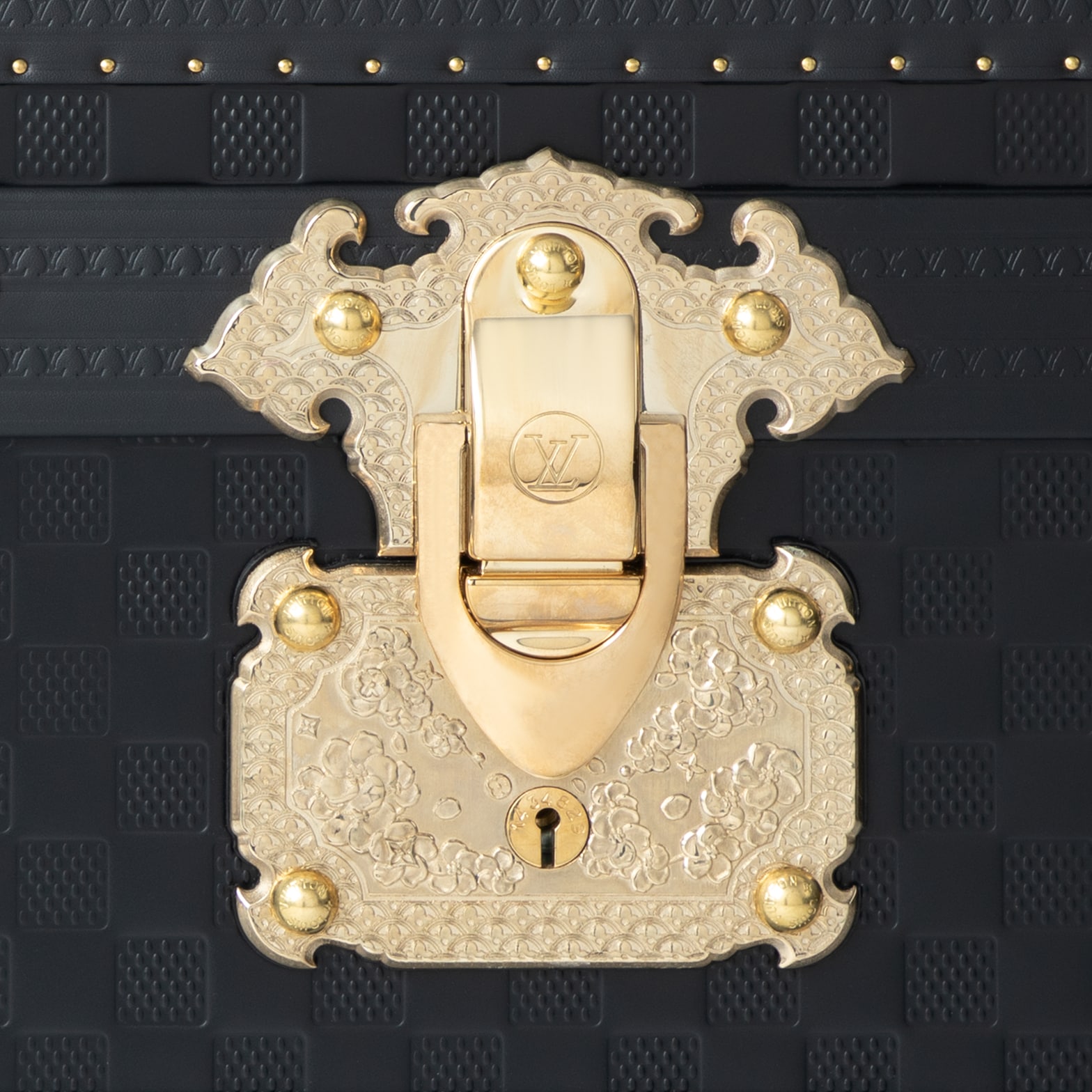 Damier Other Trunks and Boxes Trunks and Suitcases Courrier Lozine 110 | Louis Vuitton ® (Product zoom)