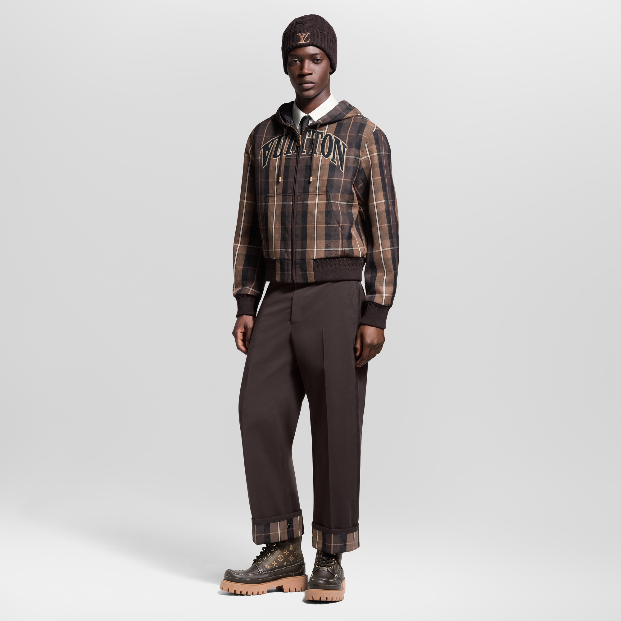  Ready-to-Wear Pants Cropped Chino Pants | Louis Vuitton ® (Product zoom)