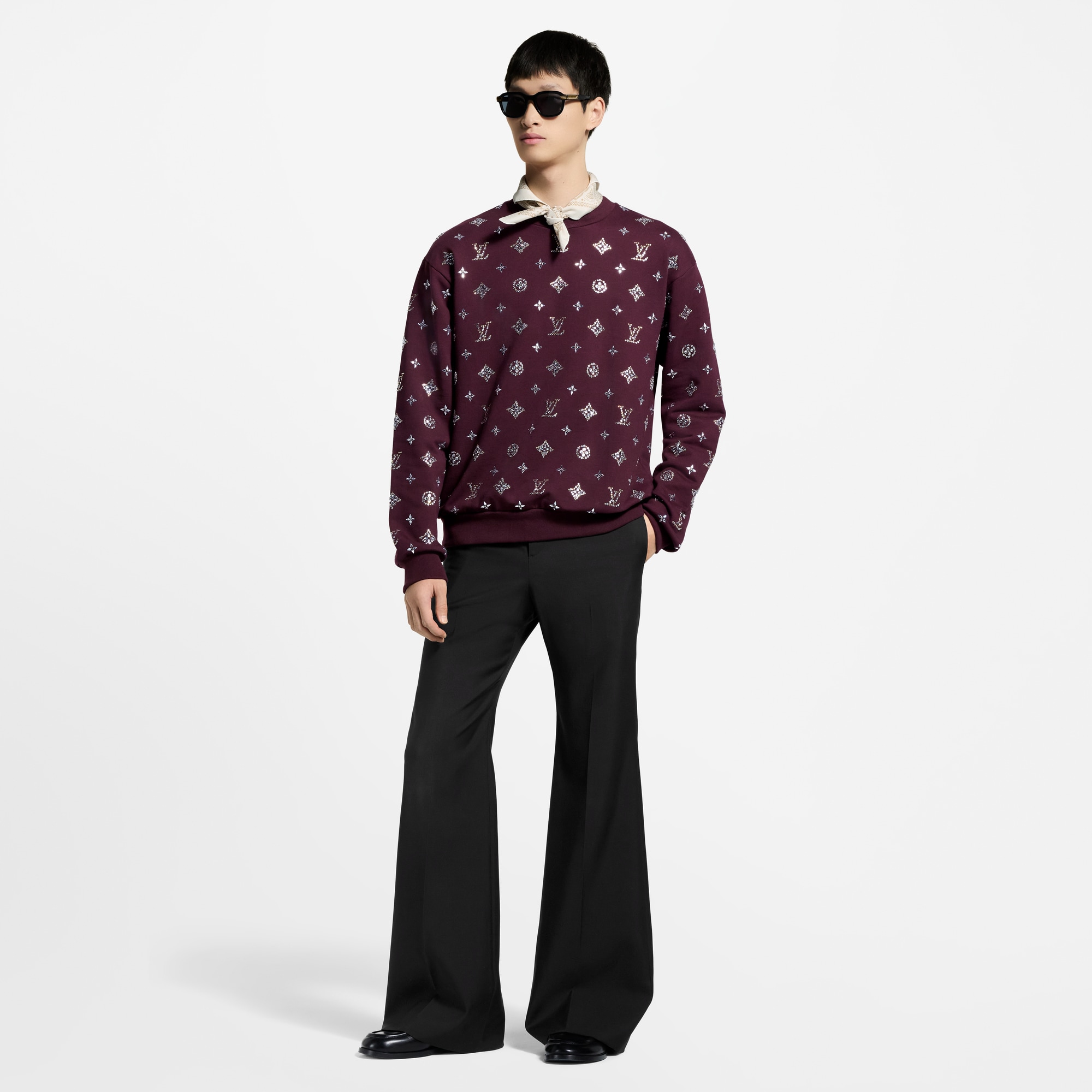  Ready-to-Wear Knitwear and Sweatshirts Crystal Monogram Crewneck | Louis Vuitton ® (Product zoom)