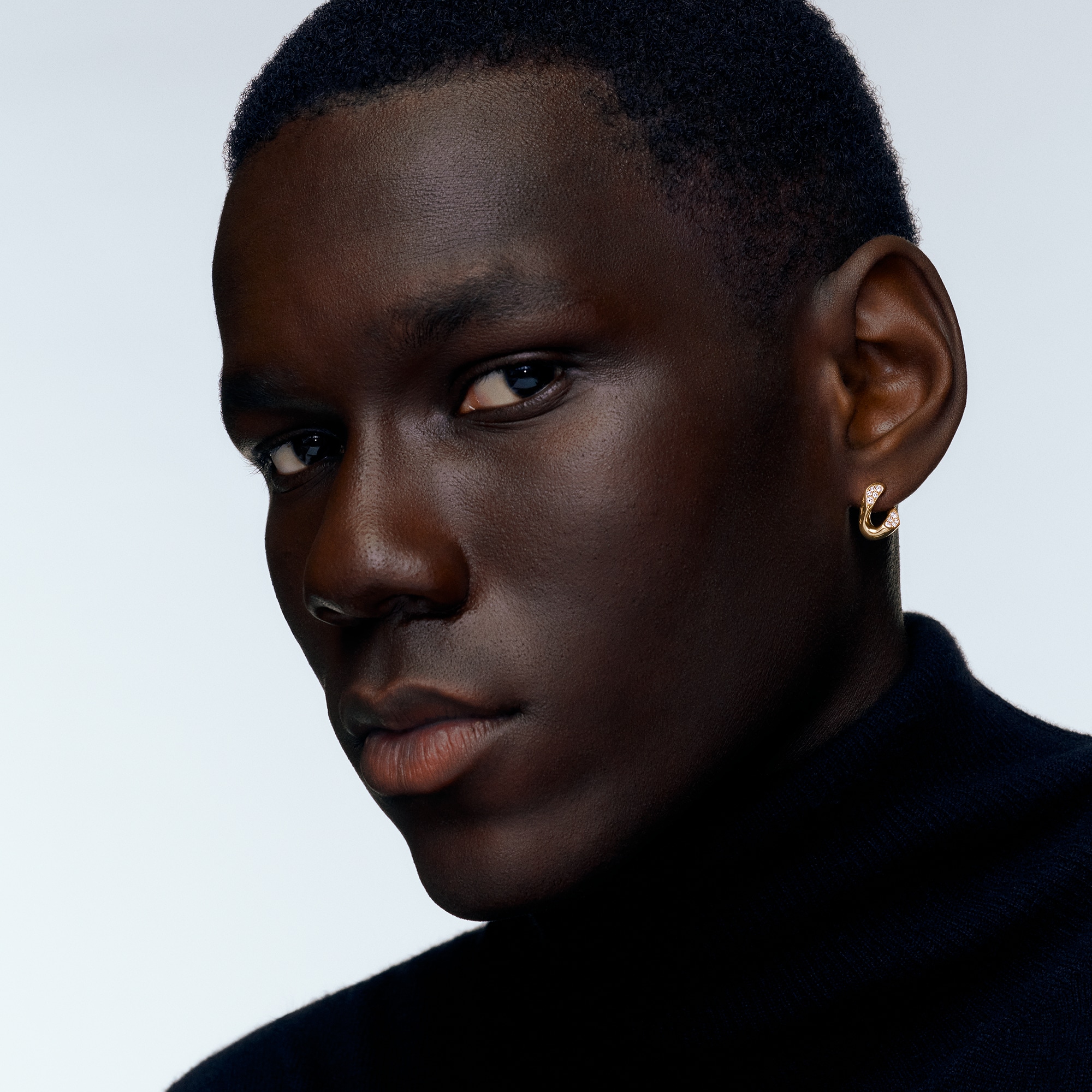  Categories Earrings Cuban Chain Earrings, Yellow Gold and Diamonds | Louis Vuitton ® (Product zoom)