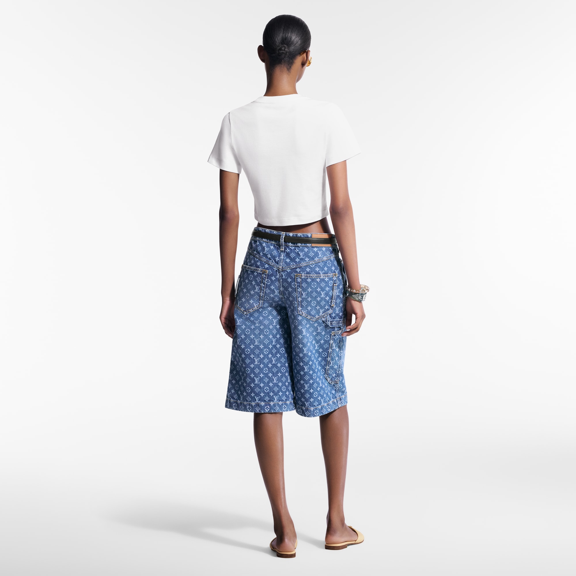  Ready-to-Wear Tops Cursive Signature Crop Top  | Louis Vuitton ® (Product zoom)