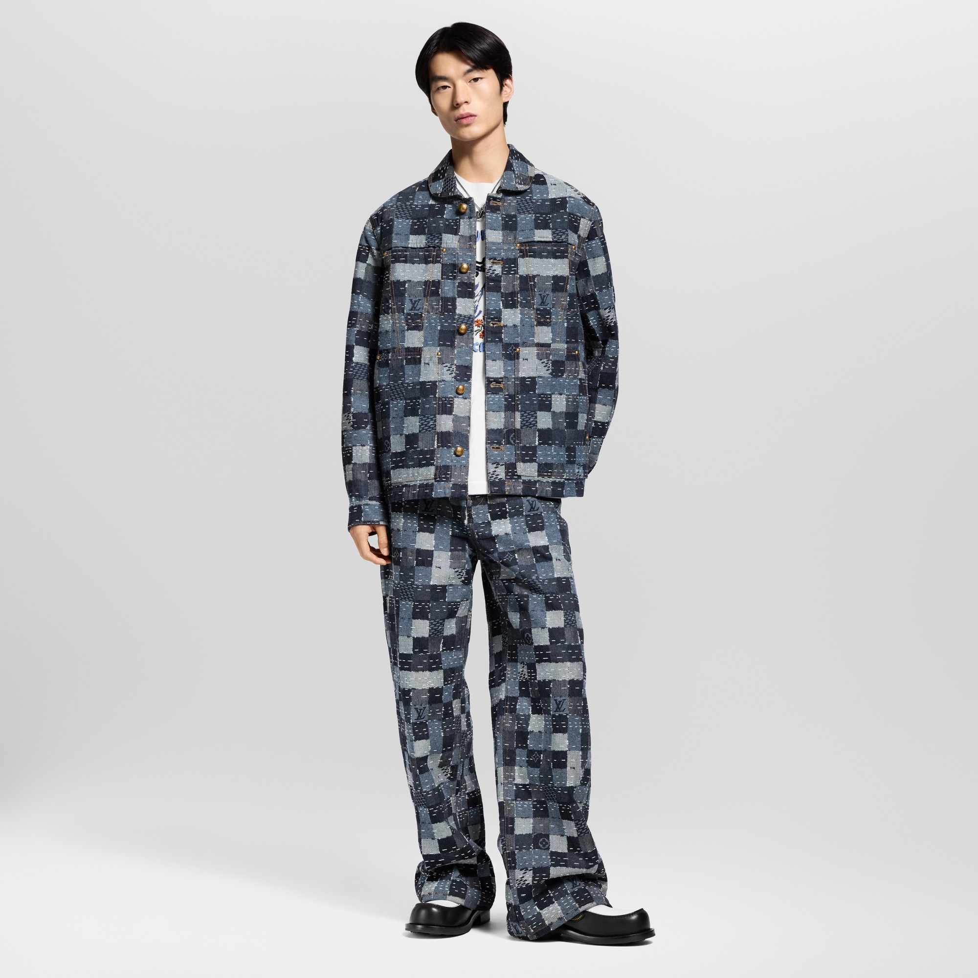  Ready-to-Wear Coats and Outerwear Damier Denim Workwear Blouson | Louis Vuitton ® (Product zoom)