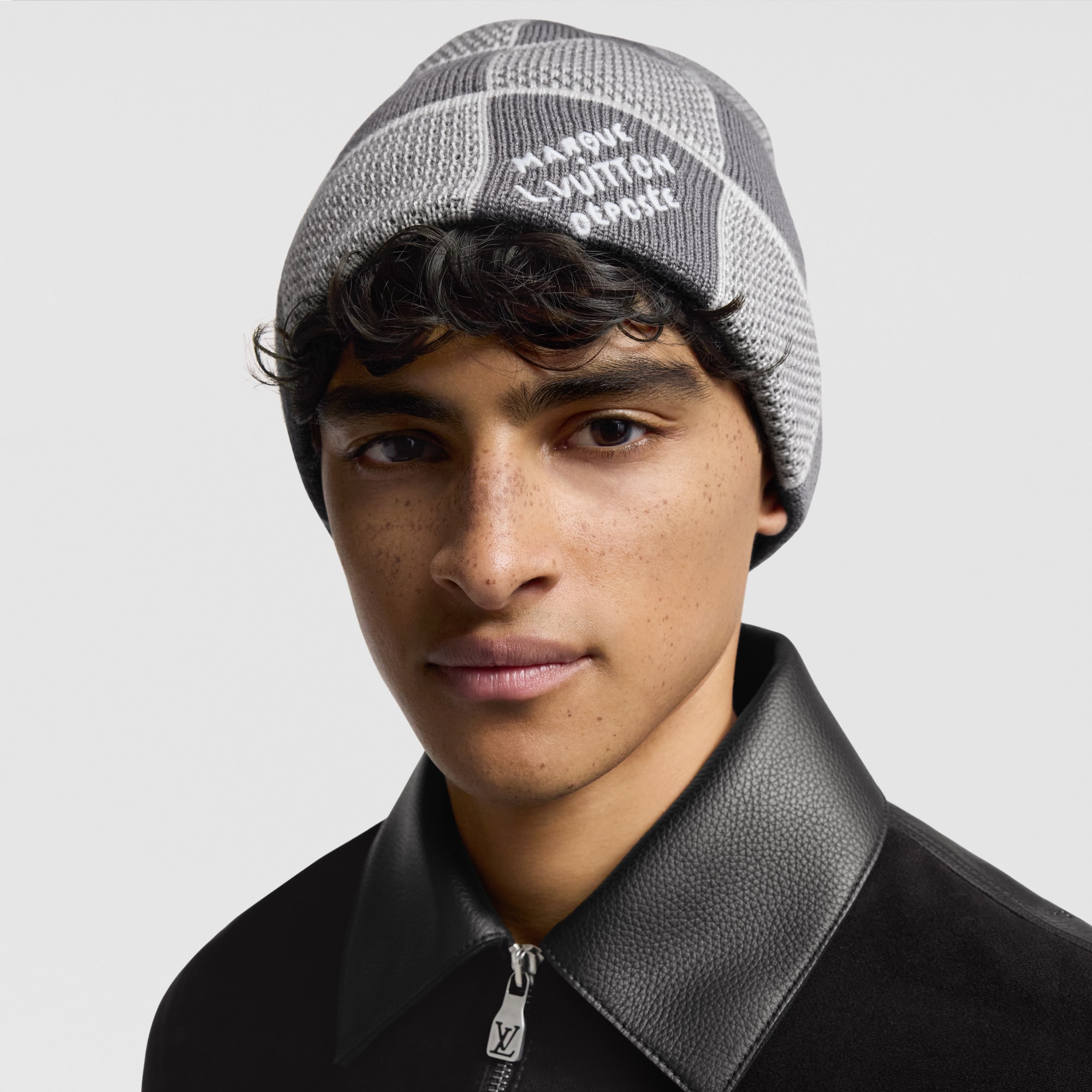 S00 Accessories Hats, Beanies and Gloves Damier Heritage Beanie | Louis Vuitton ® (Product zoom)