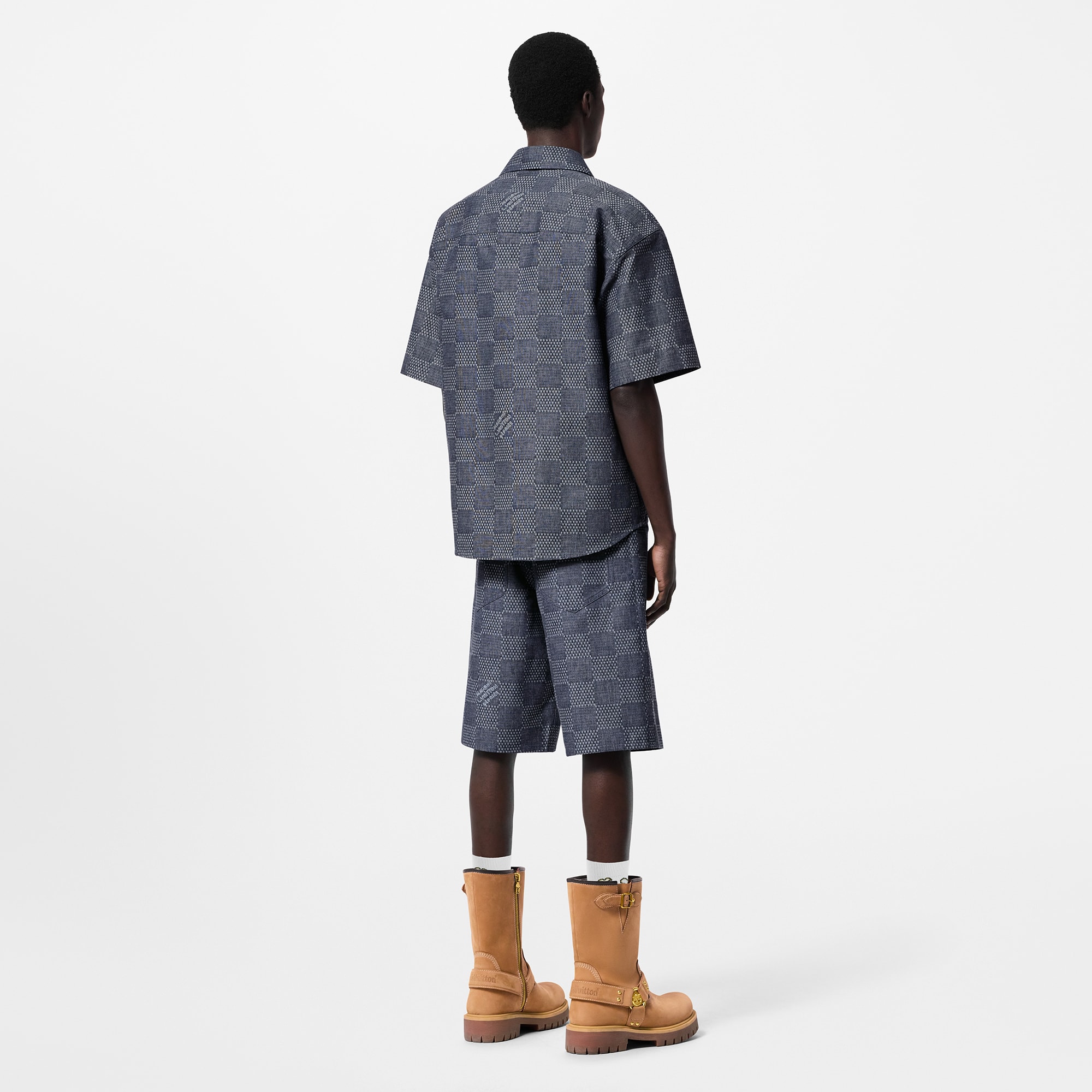  Ready-to-Wear Shirts Damier Short-Sleeved Chambray Shirt | Louis Vuitton ® (Product zoom)