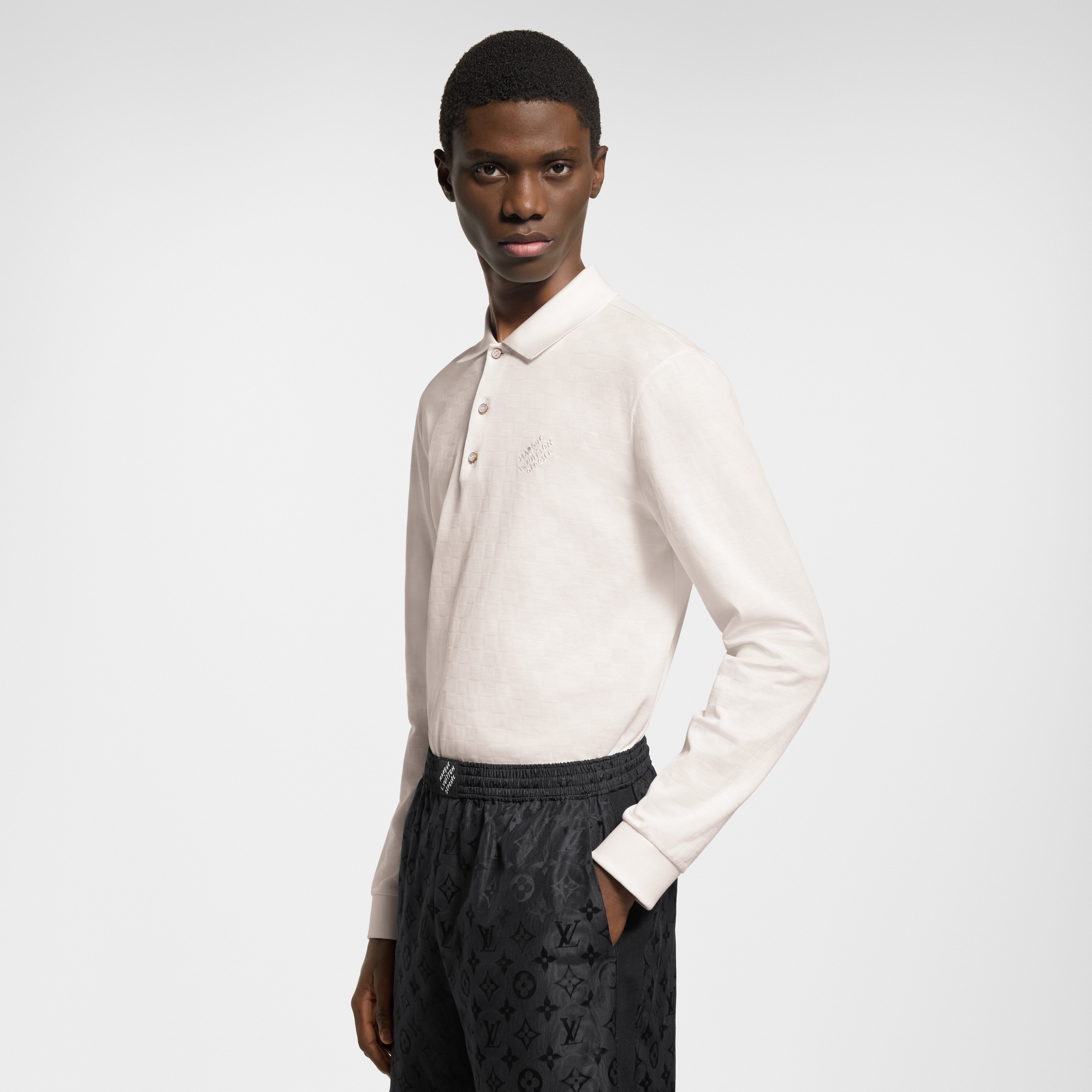  Ready-to-Wear All Ready-to-Wear Damier Signature Long-Sleeved Polo Shirt  | Louis Vuitton ® (Product zoom)