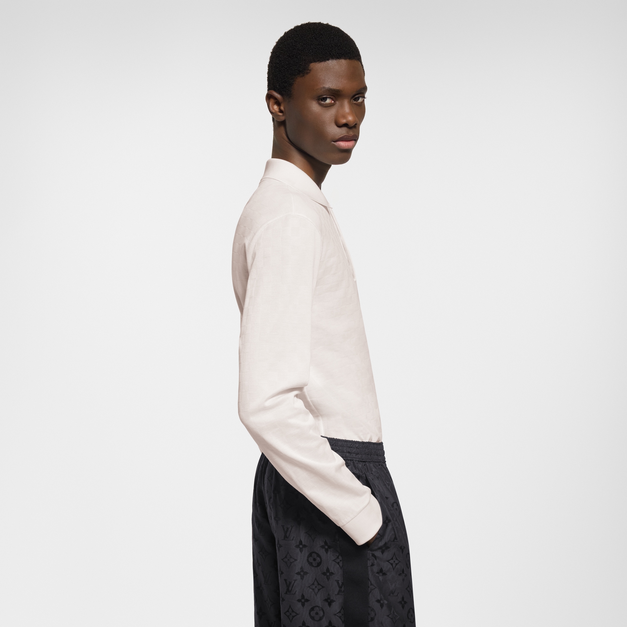  Ready-to-Wear All Ready-to-Wear Damier Signature Long-Sleeved Polo Shirt  | Louis Vuitton ® (Product zoom)