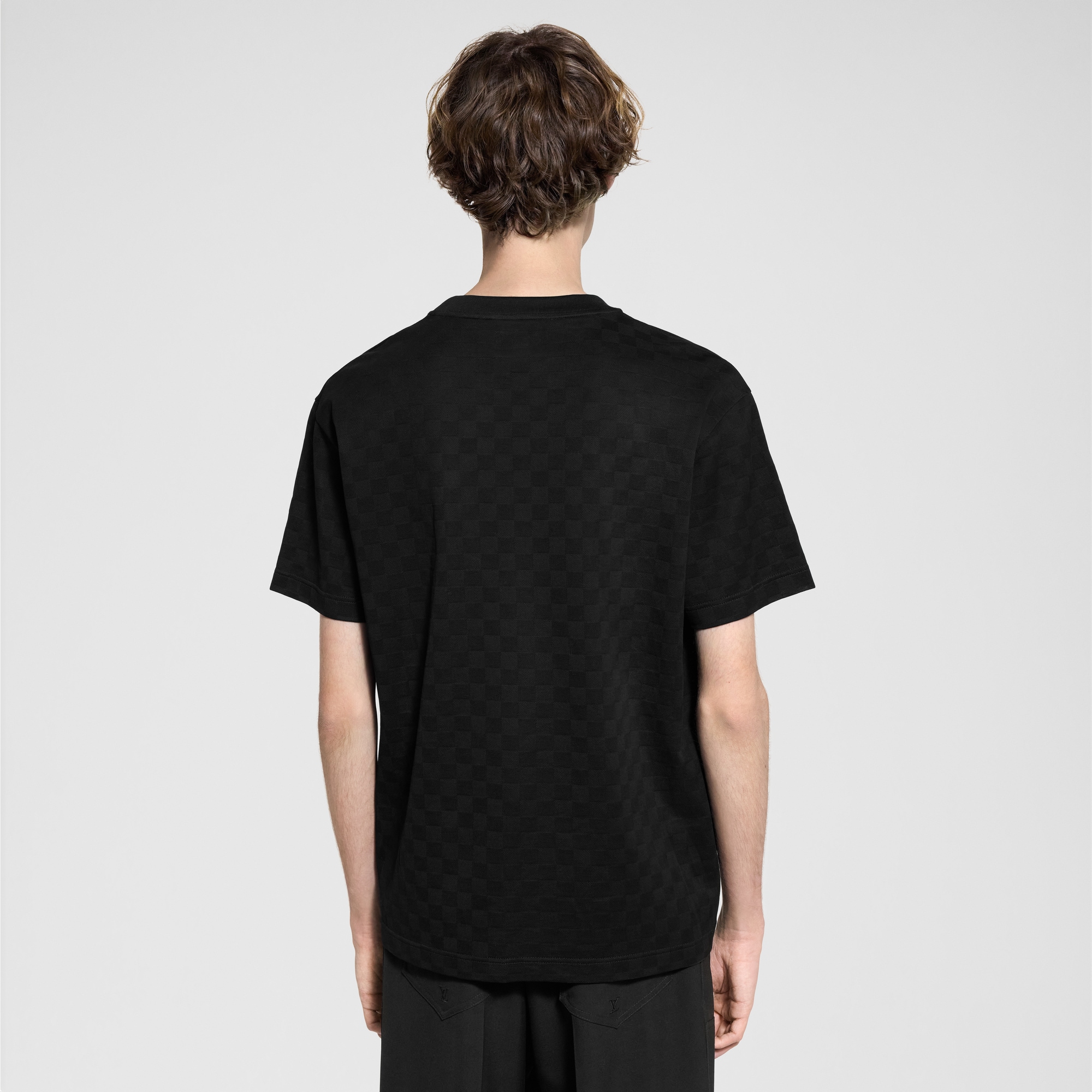  Ready-to-Wear T-Shirts and Polos Damier Signature T-Shirt | Louis Vuitton ® (Product zoom)