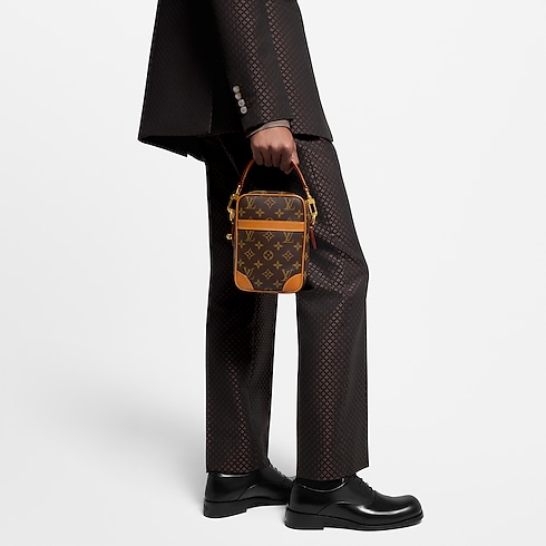 Monogram Archive Men's Bags New In Danube | Louis Vuitton ® (Product zoom)