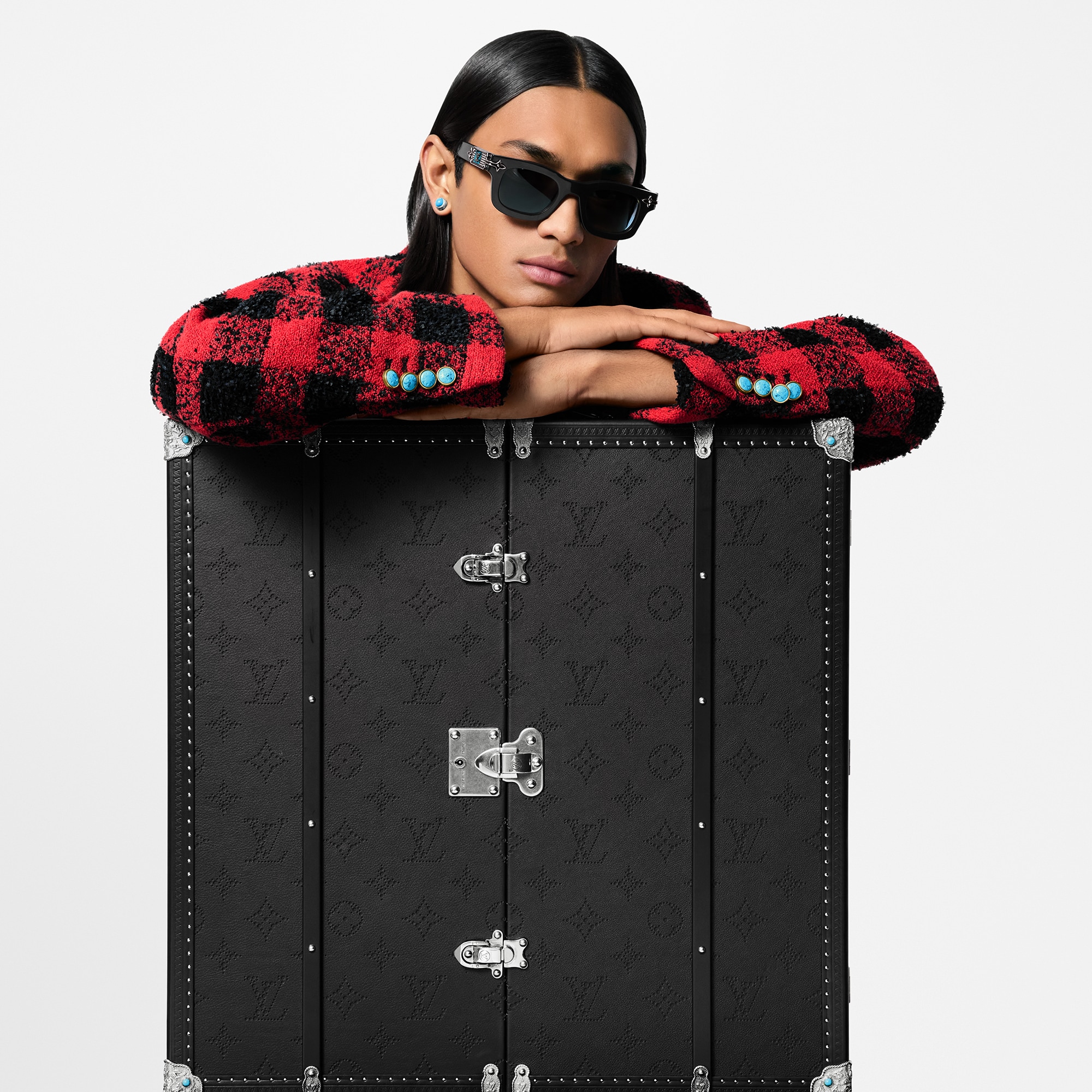 H27 Trunks and Boxes Boxes Dart Trunk LV Dart | Louis Vuitton ® (Product zoom)