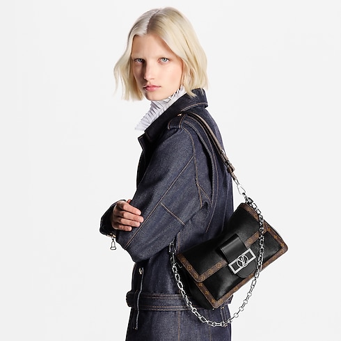 LV Vibe Women's Bags LV Icons Dauphine Soft Vibe MM | Louis Vuitton ® (Product zoom)