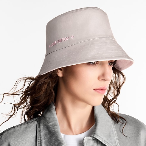 S00 Accessories Hats and Gloves Denim Bucket Hat | Louis Vuitton ® (Product zoom)