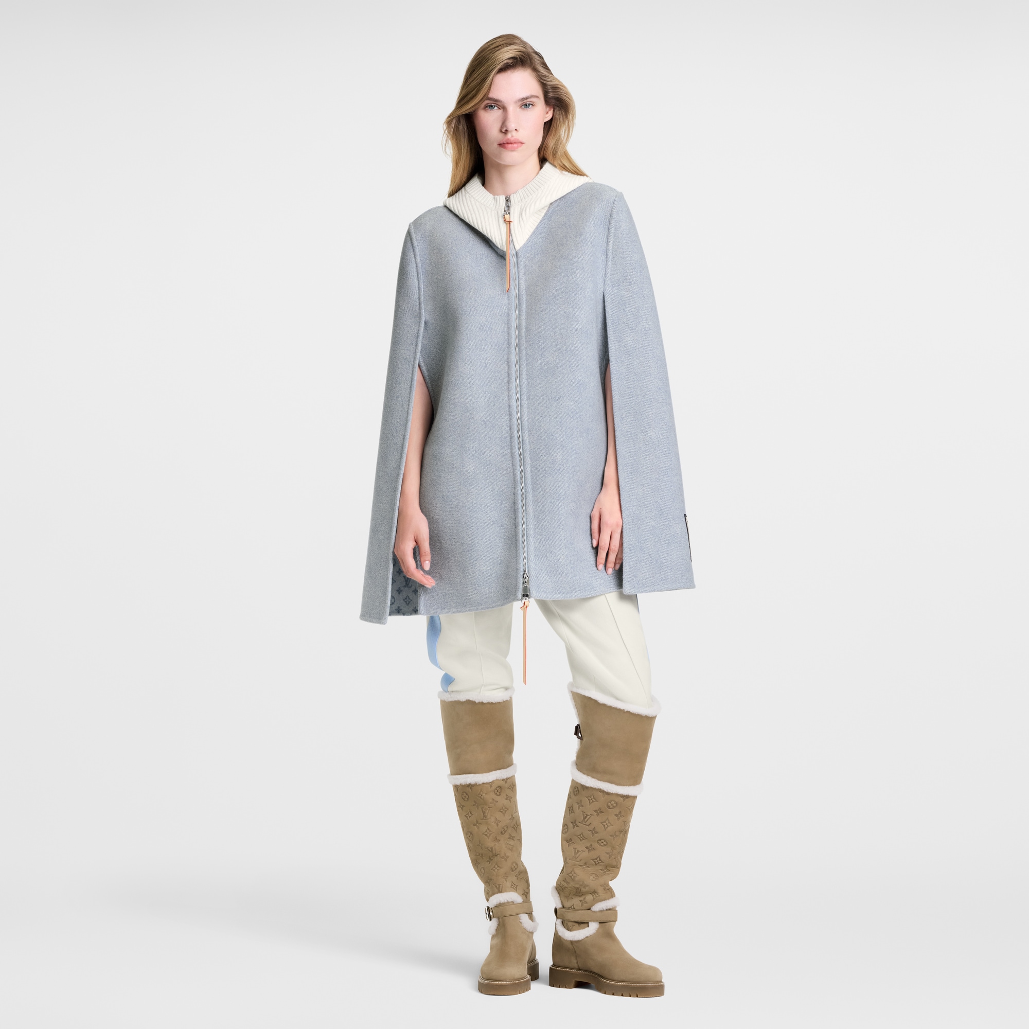  Ready-to-Wear Coats and Jackets Denim-Effect Double Face Cape | Louis Vuitton ® (Product zoom)