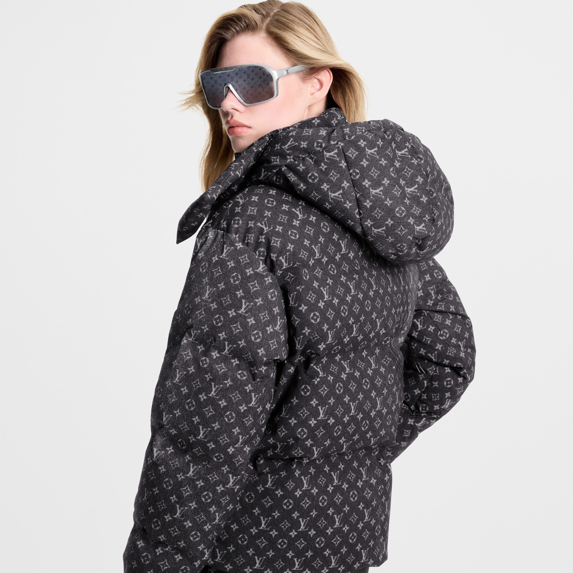  Ready-to-Wear Coats and Jackets Denim-Effect Monogram Ski Jacket | Louis Vuitton ® (Product zoom)