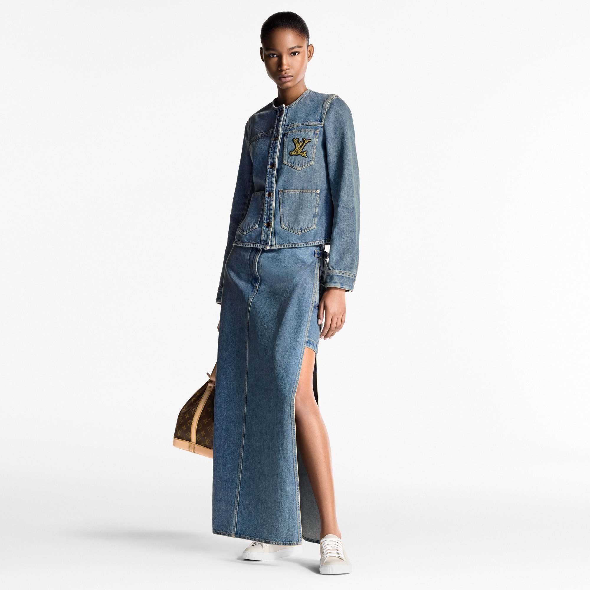  Ready-to-Wear Coats and Jackets Denim Fitted Jacket  | Louis Vuitton ® (Product zoom)