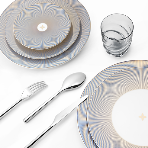 Home and Art of Dining Art of Dining Dichroic Set Of 2 Bread Plates | Louis Vuitton ® (Product zoom)