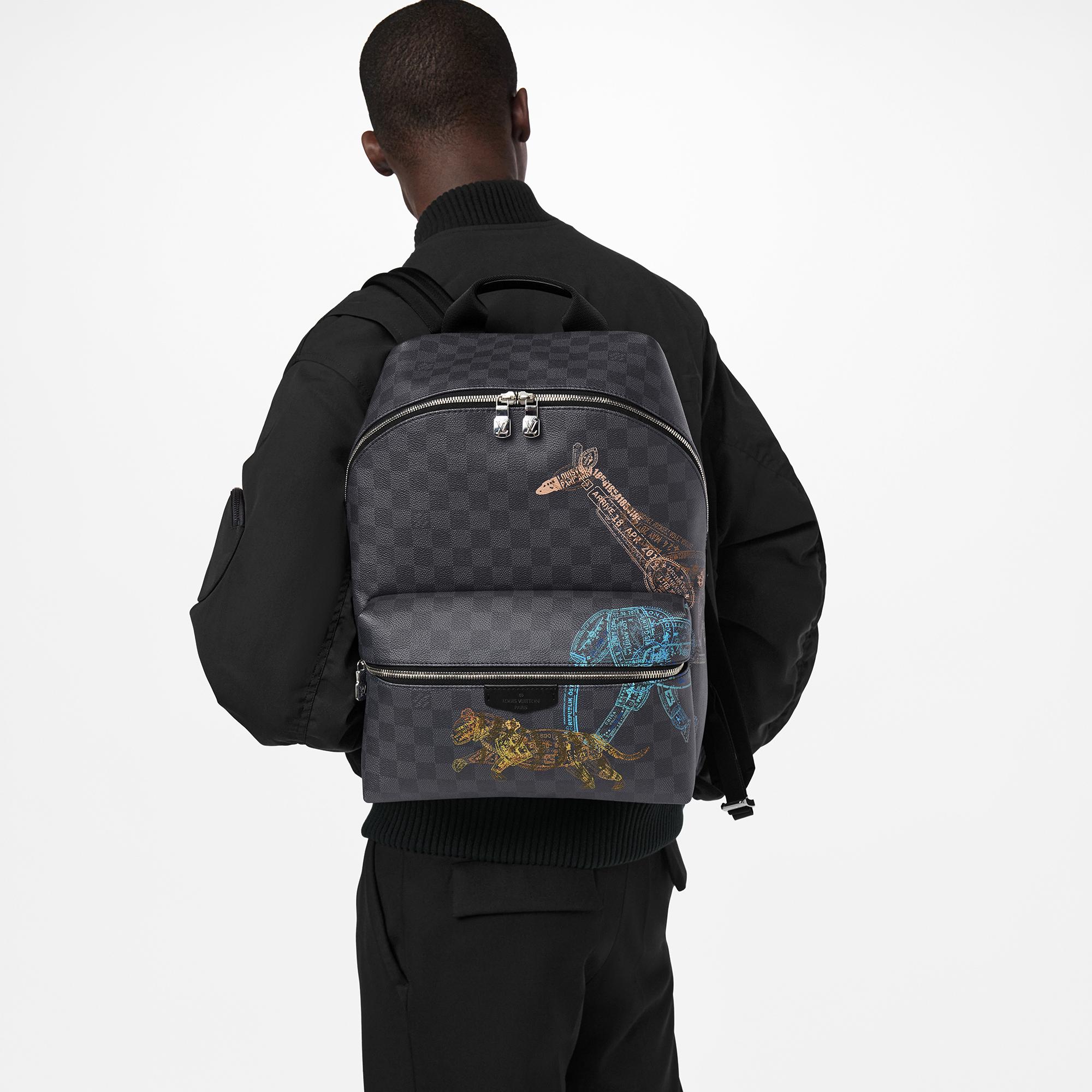 Damier Graphite Canvas Discontinued Product Obs 9 Discovery Backpack | Louis Vuitton ® (Product zoom)