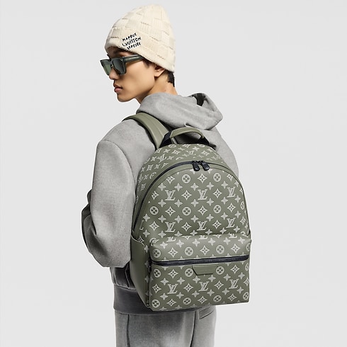 Monogram Shadow Bags All Bags Discovery Backpack PM | Louis Vuitton ® (Product zoom)