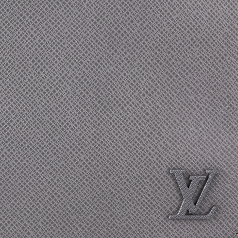 Taiga Leather Bags All Bags District PM | Louis Vuitton ® (Product zoom)