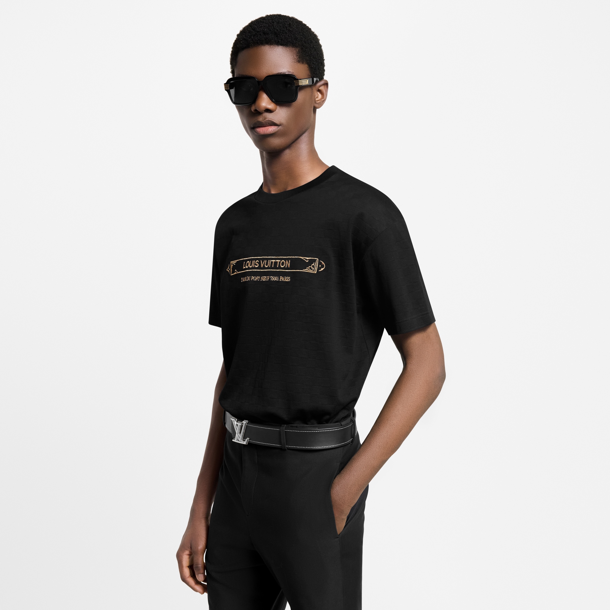  Ready-to-Wear T-Shirts and Polos Embellished Damier Pique T-Shirt | Louis Vuitton ® (Product zoom)