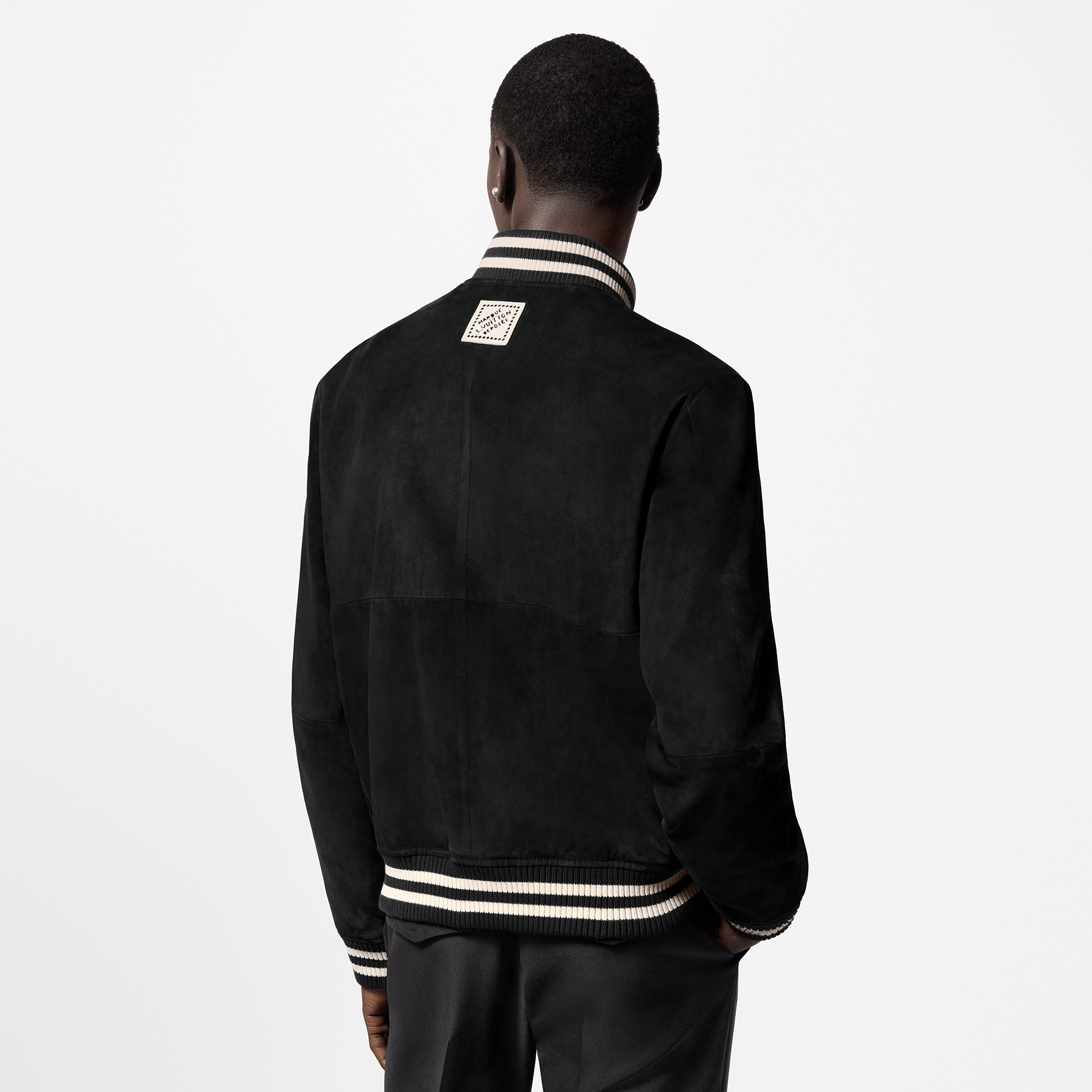  Ready-to-Wear Coats and Outerwear Embellished Lambskin Bomber Blouson | Louis Vuitton ® (Product zoom)