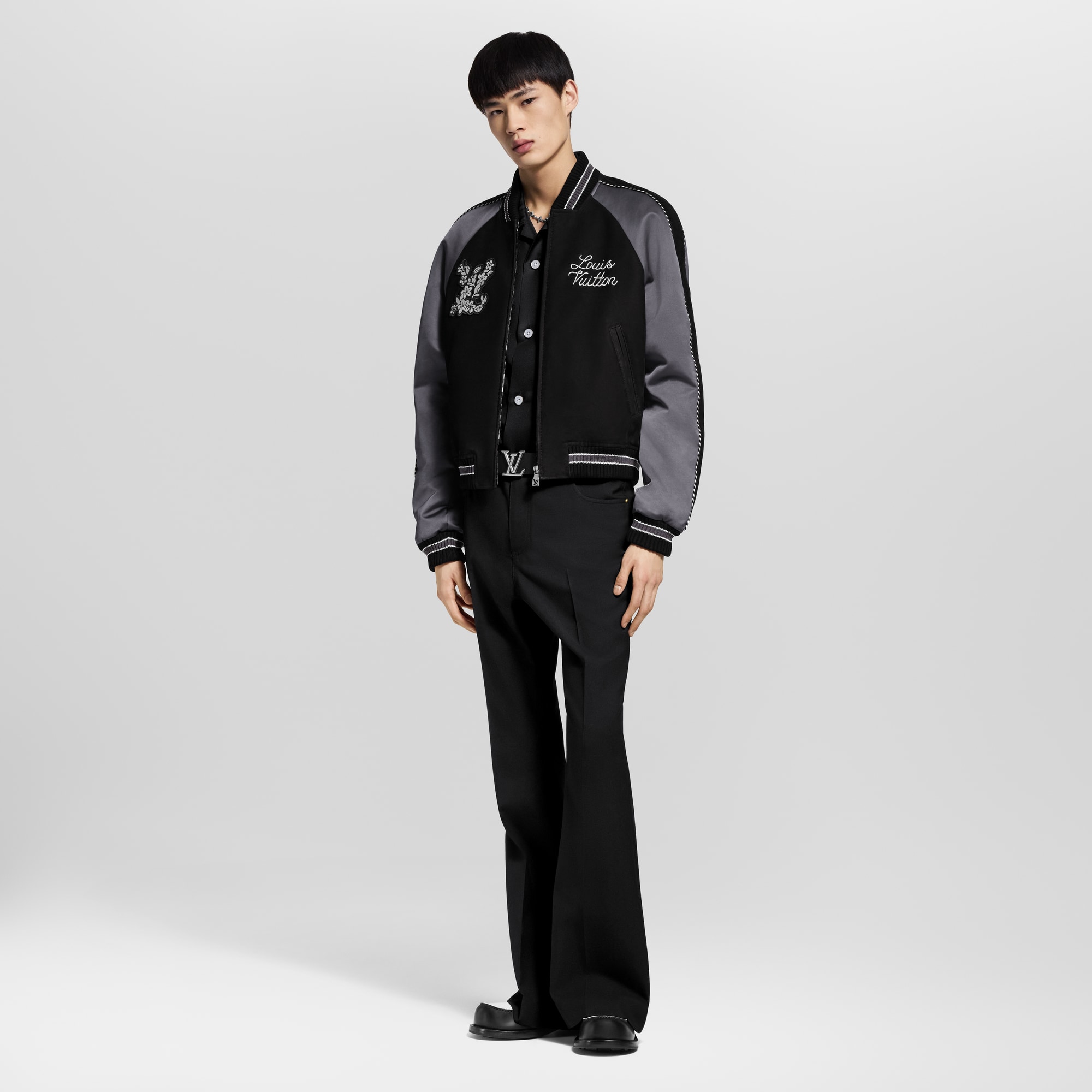  Ready-to-Wear Coats and Outerwear Embellished Mix Leather Blouson | Louis Vuitton ® (Product zoom)