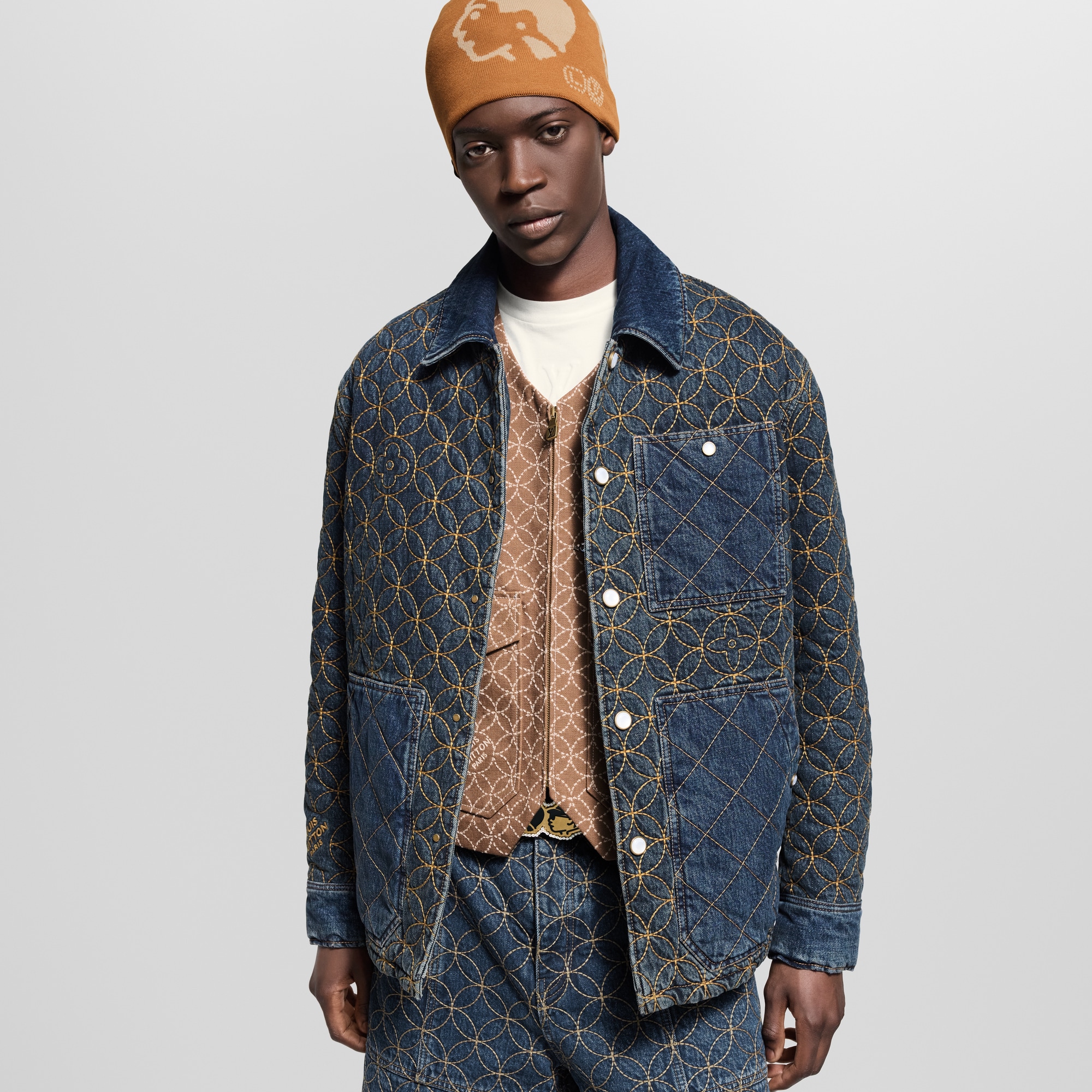  Ready-to-Wear Coats and Outerwear Embroidered Denim Blouson | Louis Vuitton ® (Product zoom)