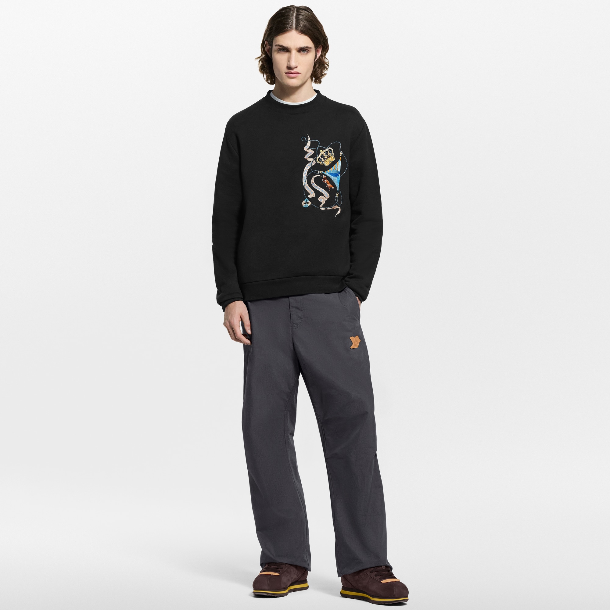  Ready-to-Wear All Ready-to-Wear Embroidered Long-Sleeved Sweatshirt | Louis Vuitton ® (Product zoom)