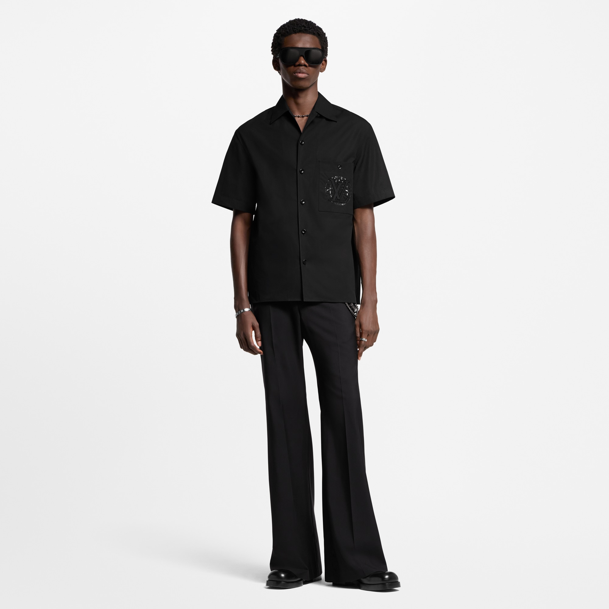  Ready-to-Wear Shirts Embroidered Short-Sleeved Cotton Shirt | Louis Vuitton ® (Product zoom)