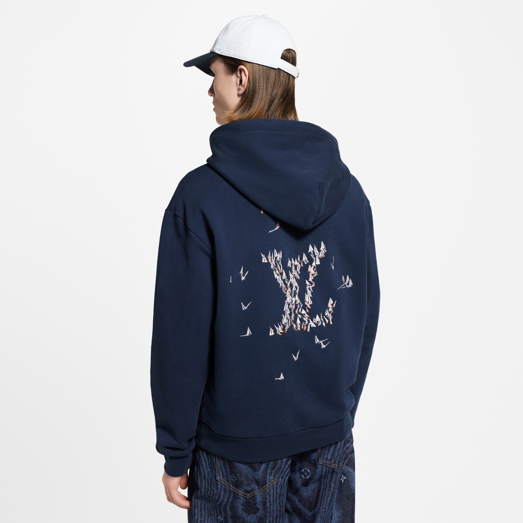  Ready-to-Wear Knitwear and Sweatshirts Embroidered Signature Hoodie | Louis Vuitton ® (Product zoom)