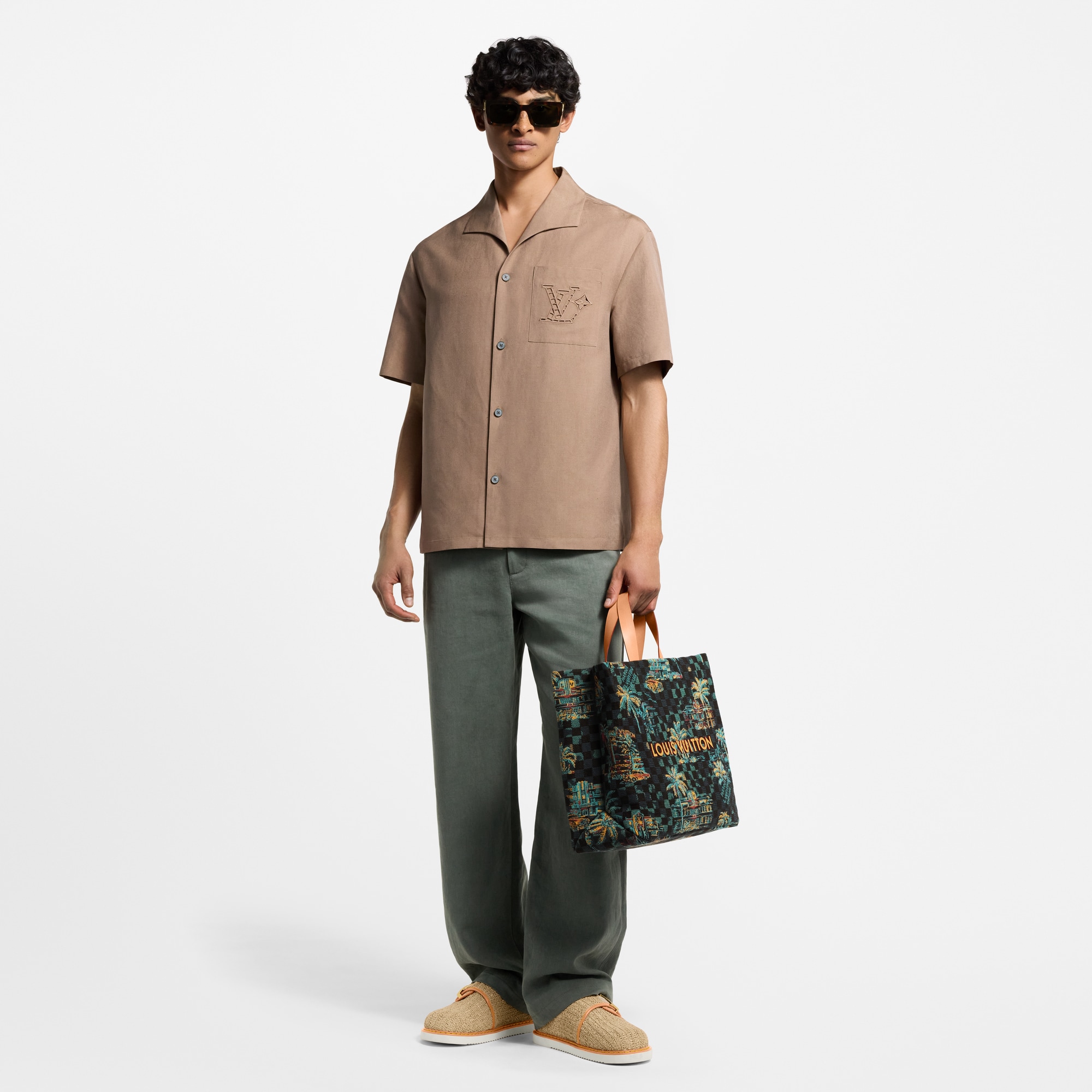  Ready-to-Wear Shirts Embroidered Summer Shirt | Louis Vuitton ® (Product zoom)