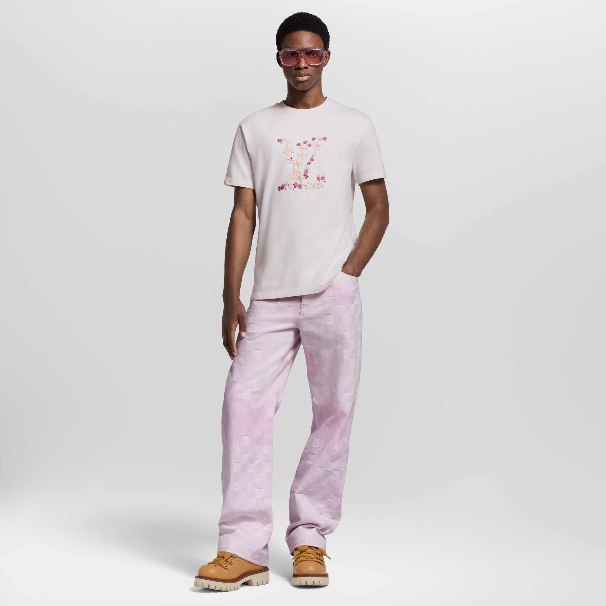  Ready-to-Wear T-Shirts and Polos Embroidered T-Shirt | Louis Vuitton ® (Product zoom)
