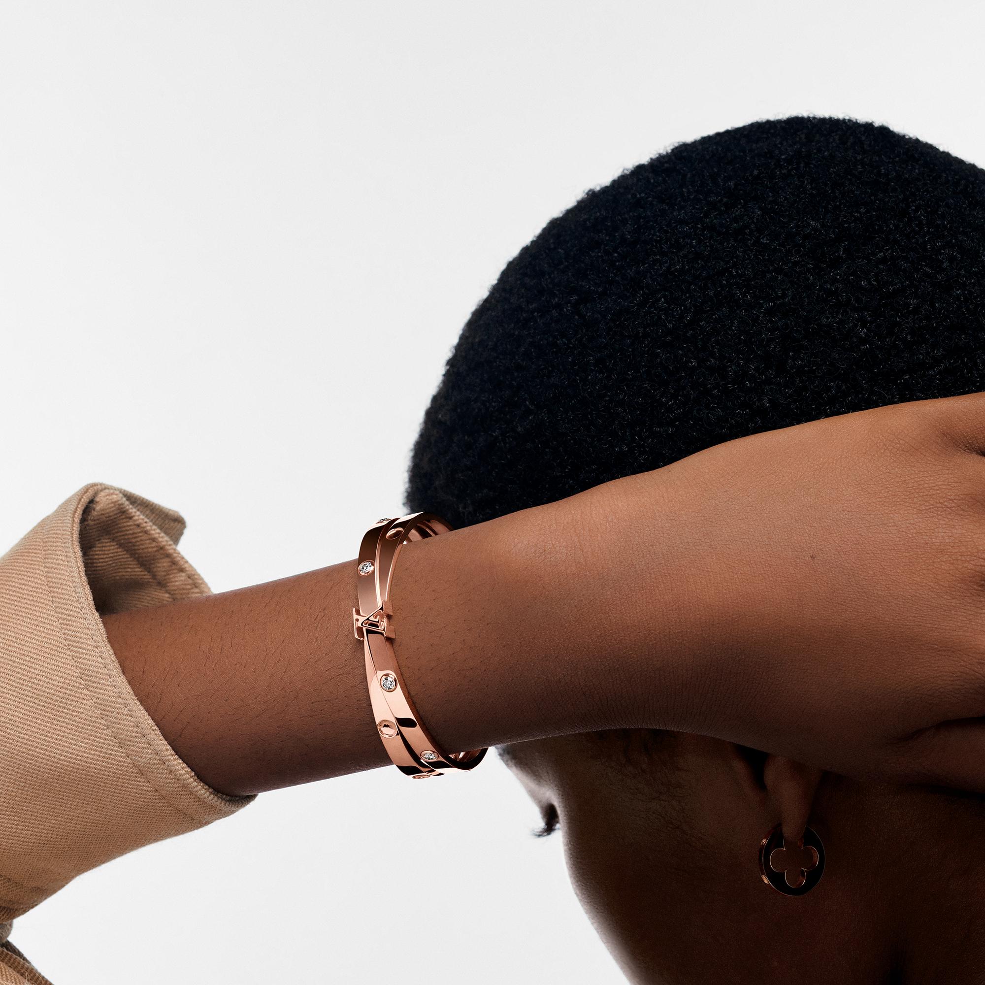 Categories Bracelets Empreinte Bangle, Pink Gold And Diamonds | Louis Vuitton ® (Product zoom)