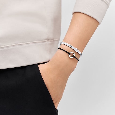 Categories All Fine Jewelry Empreinte Cord Bracelet, White Gold | Louis Vuitton ® (Product zoom)