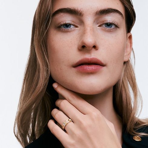 Categories All Fine Jewelry Empreinte Medium Ring, Yellow Gold and Diamonds | Louis Vuitton ® (Product zoom)