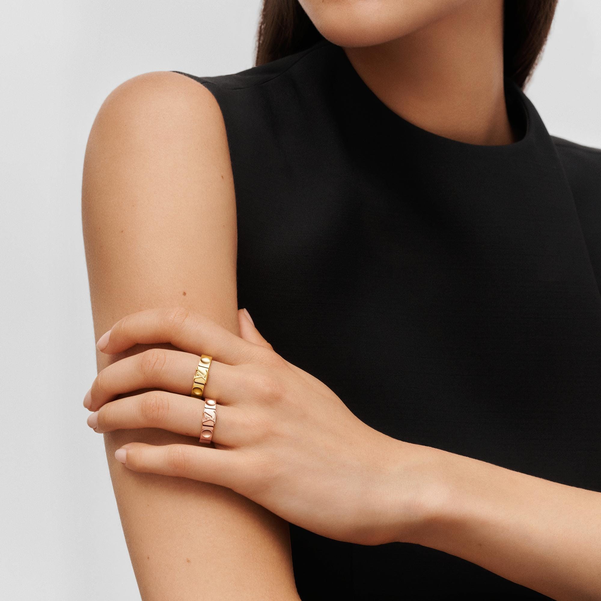  Discontinued Product Obs 12 Empreinte Ring, Pink Gold | Louis Vuitton ® (Product zoom)
