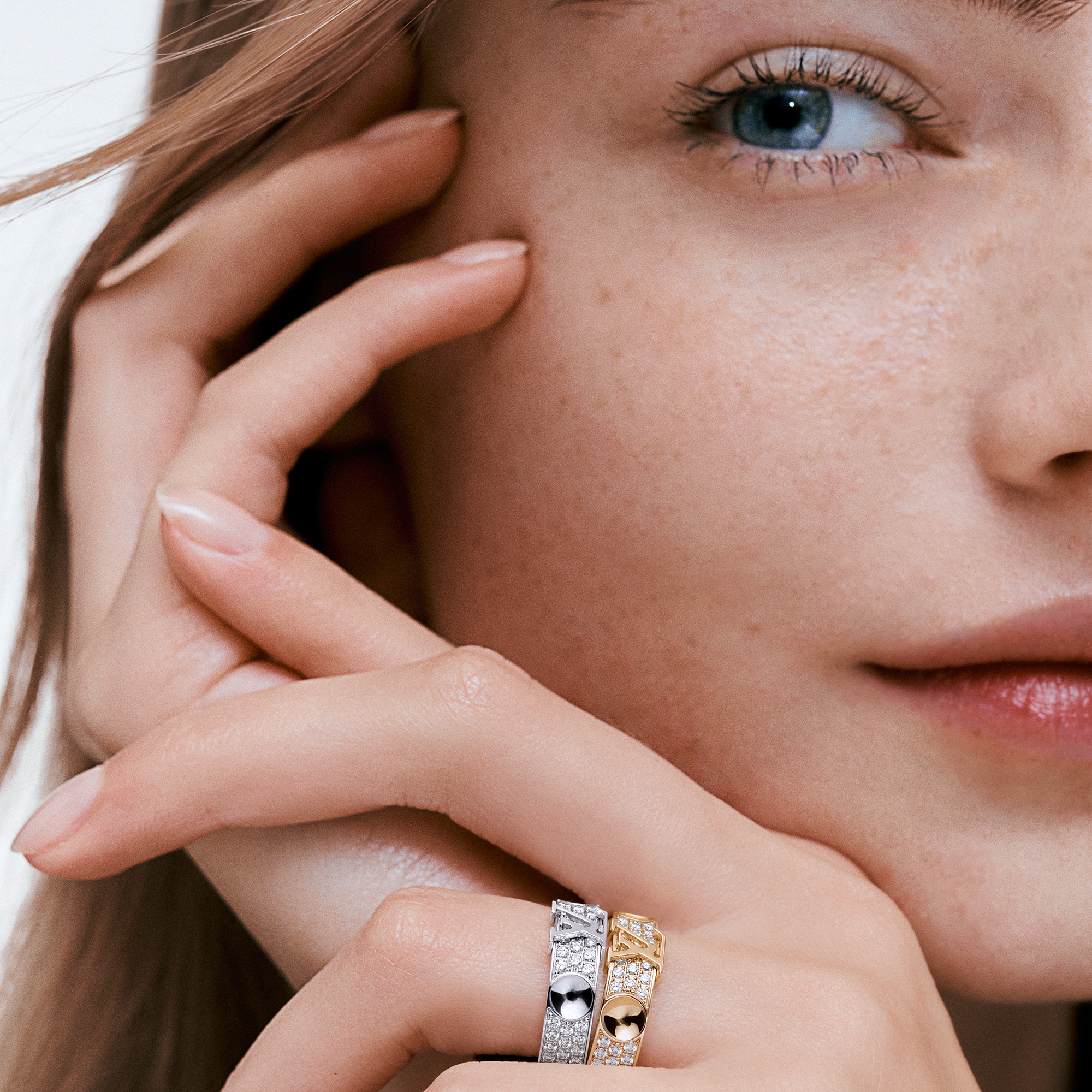  Categories All Fine Jewelry Empreinte Ring, Yellow Gold And Diamonds | Louis Vuitton ® (Product zoom)