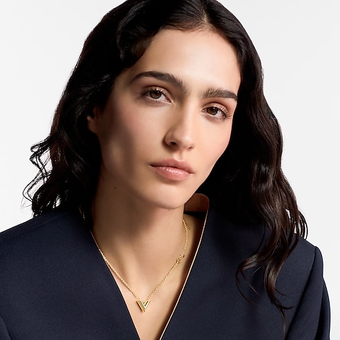 S00 Fashion Jewelry All Fashion Jewelry Essential V Necklace | Louis Vuitton ® (Product zoom)