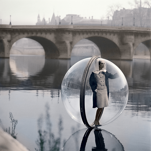 Library Fashion Eye Fashion Eye Paris by Melvin Sokolsky | Louis Vuitton ® (Product zoom)