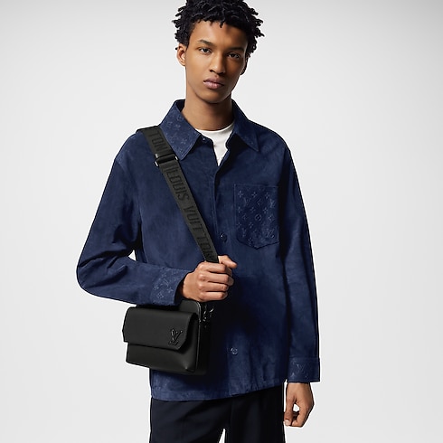 LV Aerogram Men's Bags New In Fastline Messenger | Louis Vuitton ® (Product zoom)