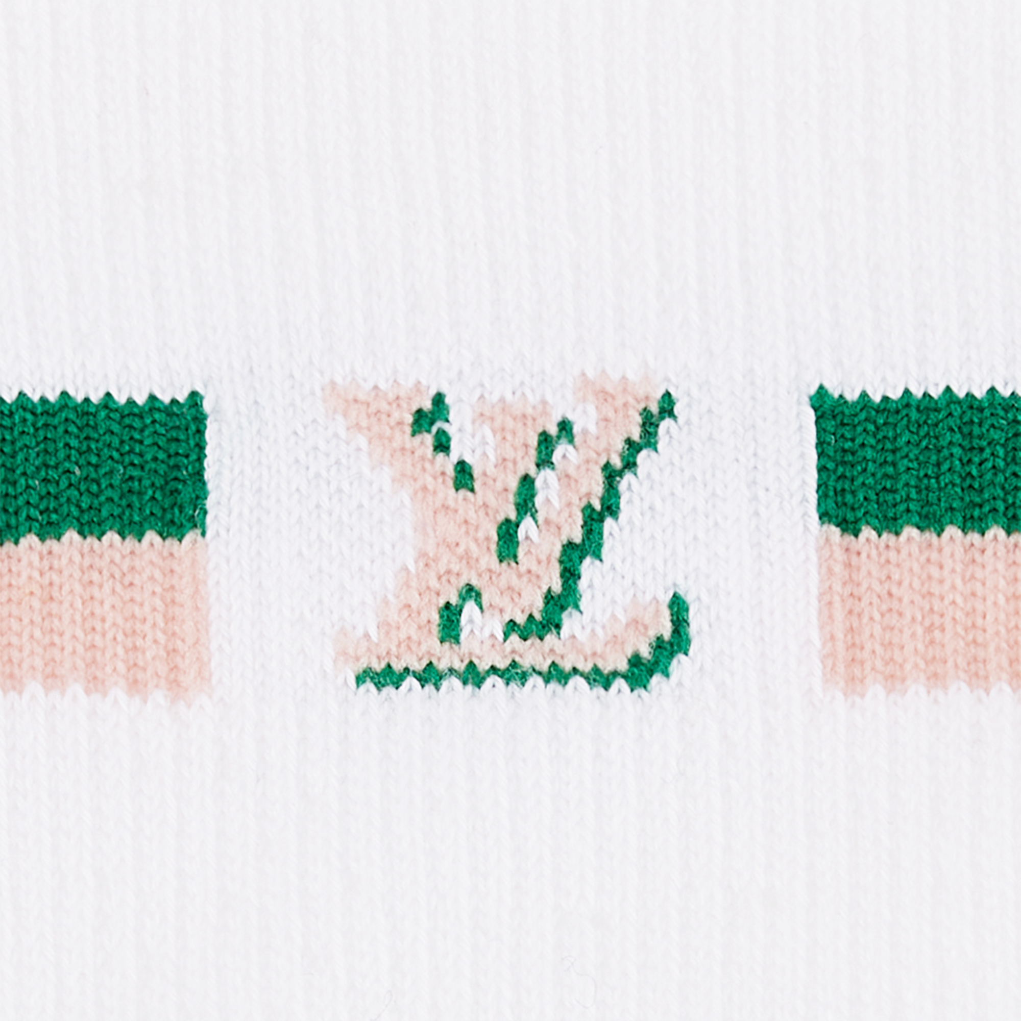 S00 Accessories Home Accessories Flashlight Socks | Louis Vuitton ® (Product zoom)