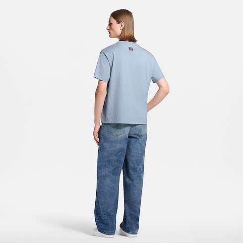 Ready-to-Wear T-Shirts and Polos Flock Print Gradient Signature T-Shirt | Louis Vuitton ® (Product zoom)