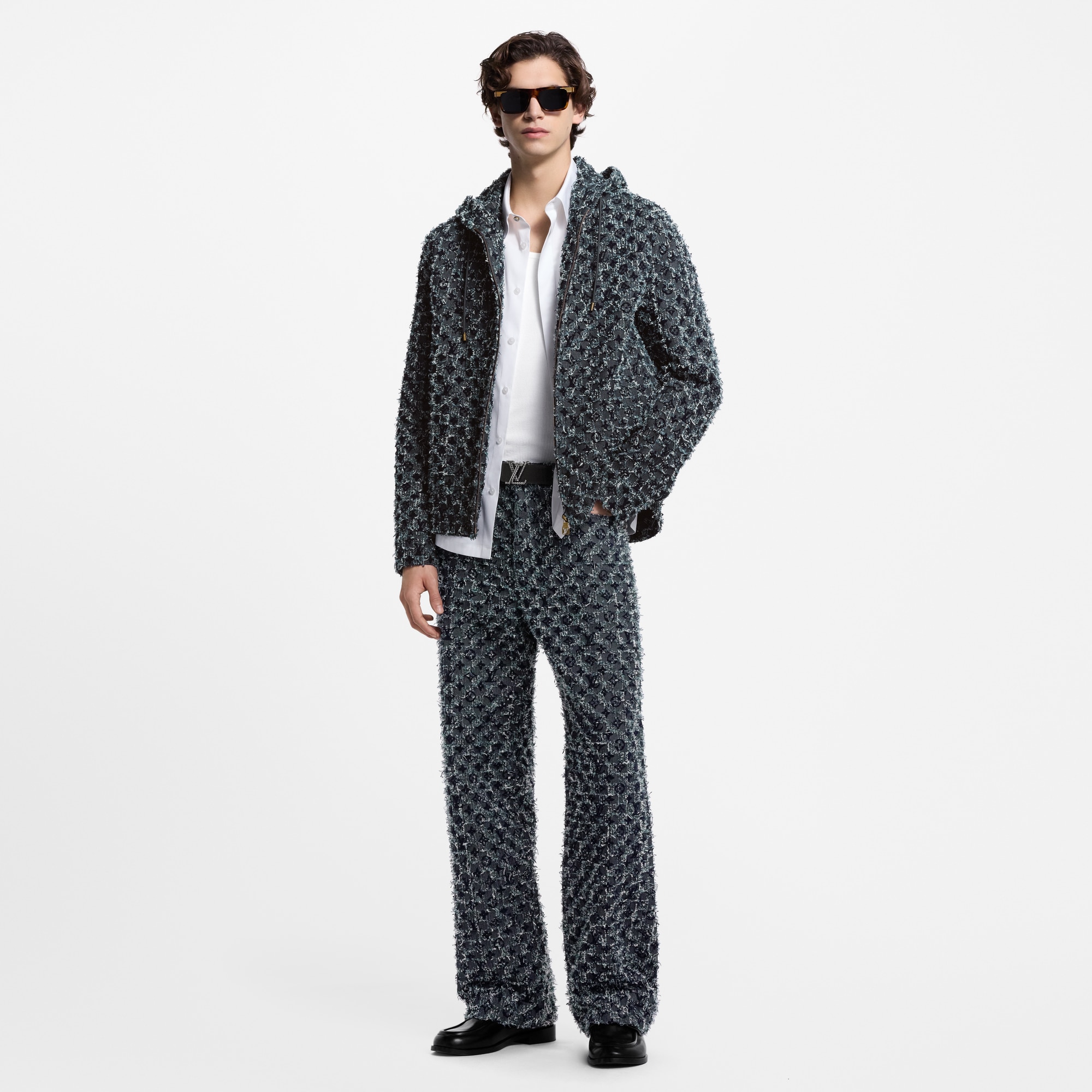 Ready-to-Wear Denim Flocked Monogram Denim Skate Pants | Louis Vuitton ® (Product zoom)