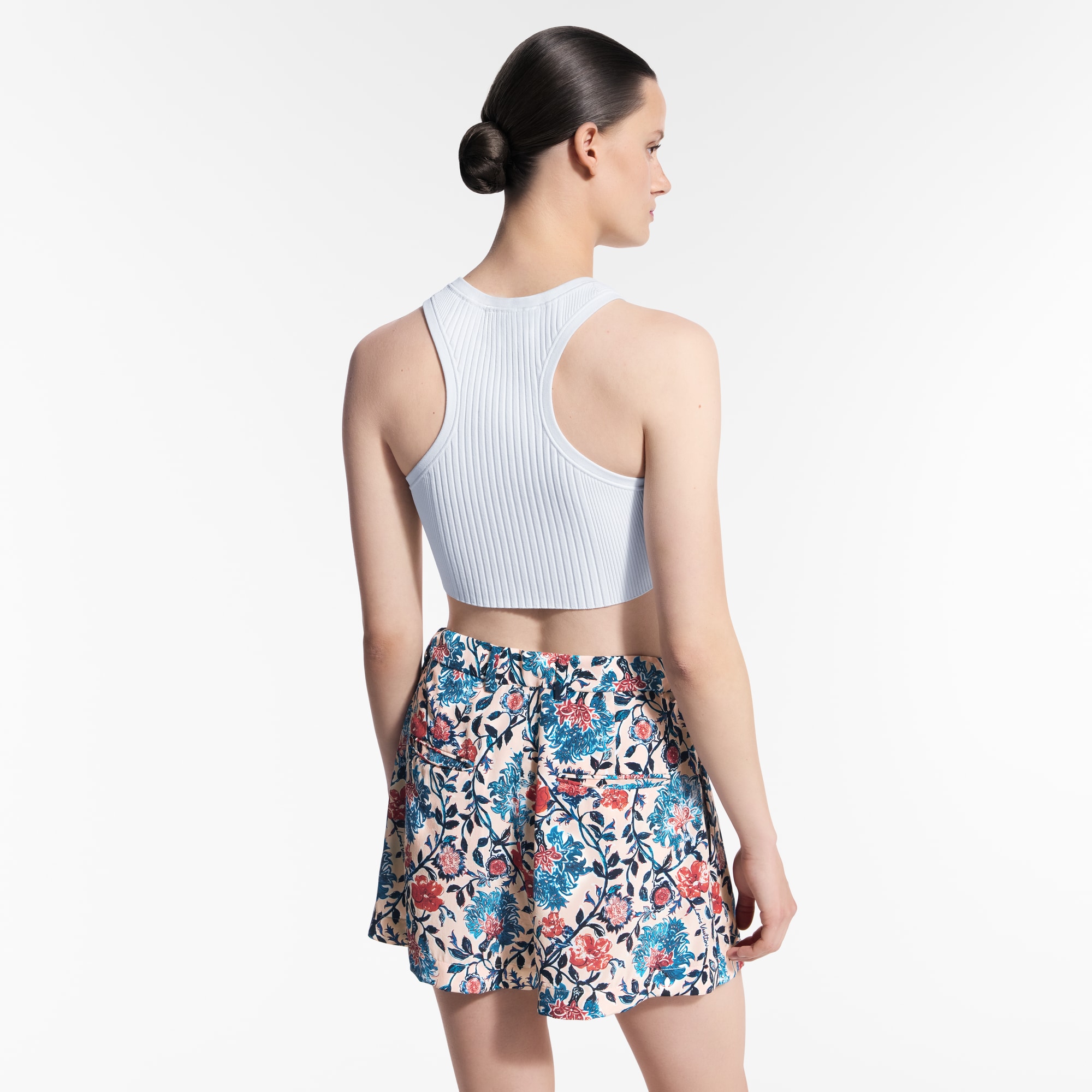  Ready-to-Wear Skirts and Shorts Floral Vine Pleat Shorts  | Louis Vuitton ® (Product zoom)