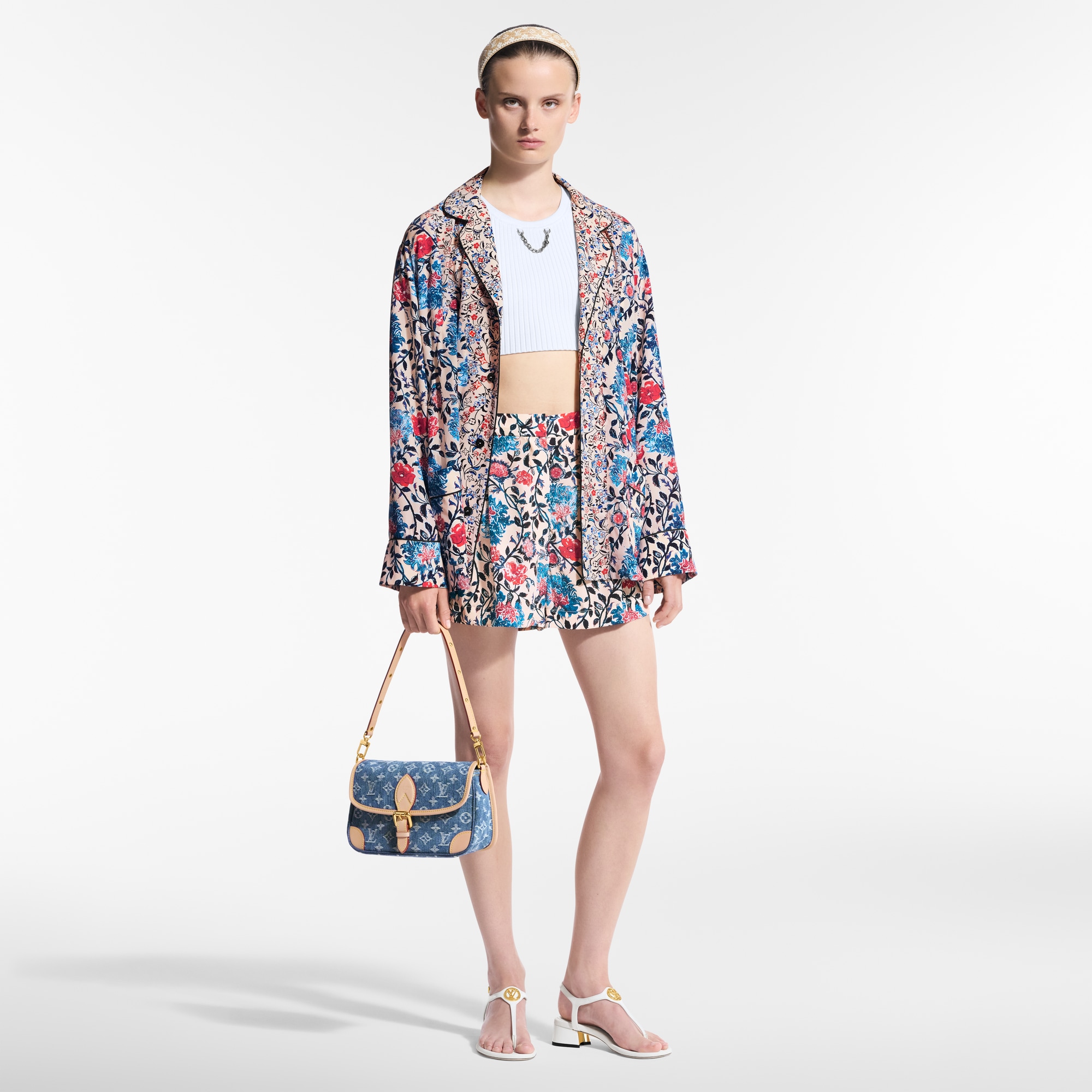  Ready-to-Wear Skirts and Shorts Floral Vine Pleat Shorts  | Louis Vuitton ® (Product zoom)