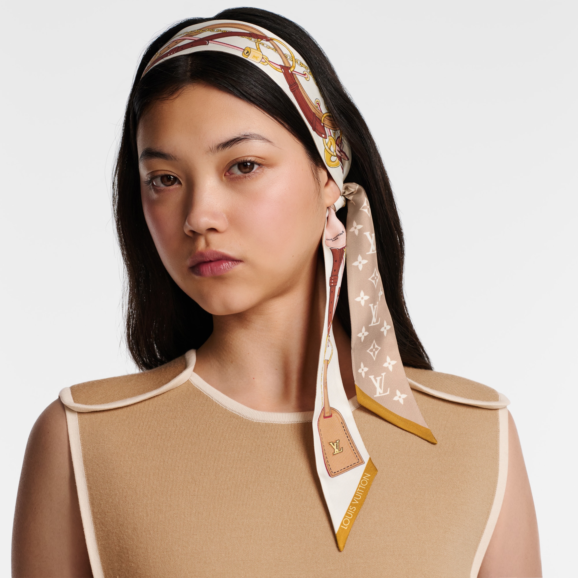 S00 Accessories Silk Squares and Bandeaus  Flower And Straps BB Bandeau | Louis Vuitton ® (Product zoom)