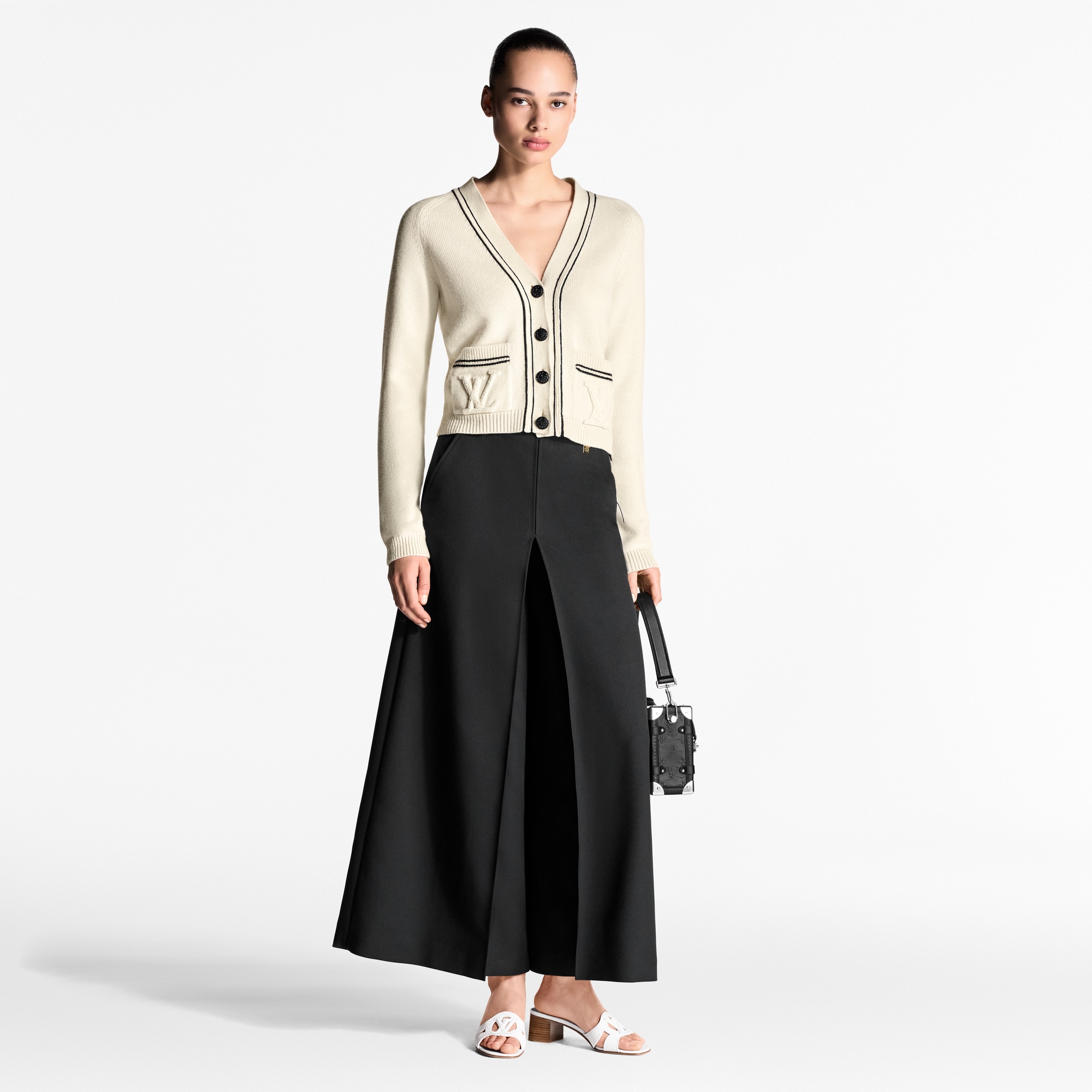  Ready-to-Wear Pants Gabardine Pleat Pants | Louis Vuitton ® (Product zoom)