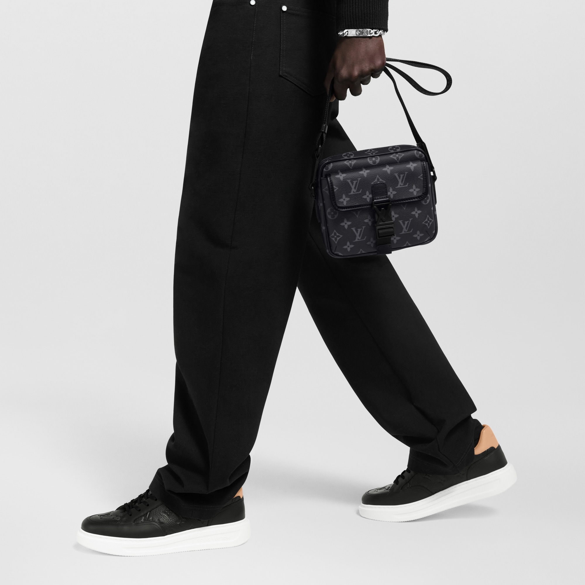 Monogram Eclipse Canvas Bags All Bags Getaway Messenger | Louis Vuitton ® (Product zoom)